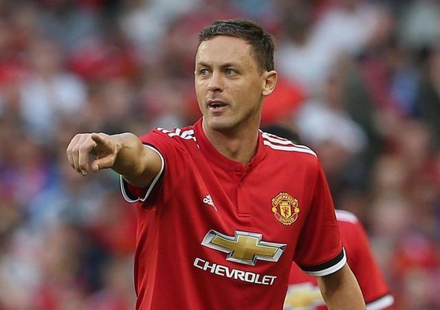 弗赖堡的鞠 弗赖堡的鞠